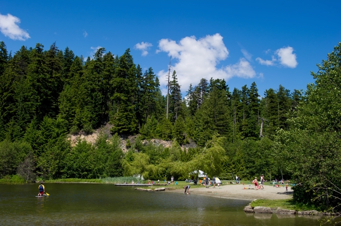 People playing at Alpha Lake Park