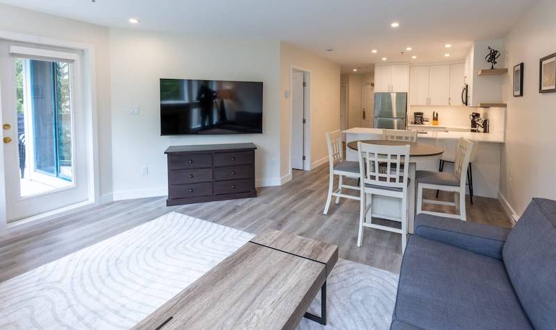 Top to bottom renovation at Greystone 213