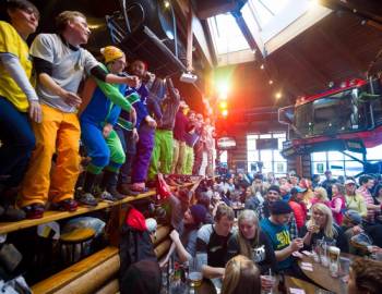 Upper Whistler Village Apres Ski